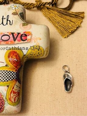 James Avery flip flop charm